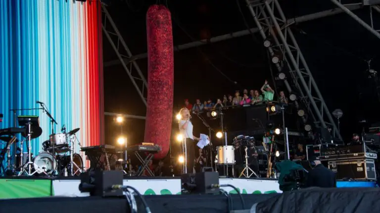 Greta Thunberg appears at the Glastonbury music festival to push society to act against the climate change catastrophe.